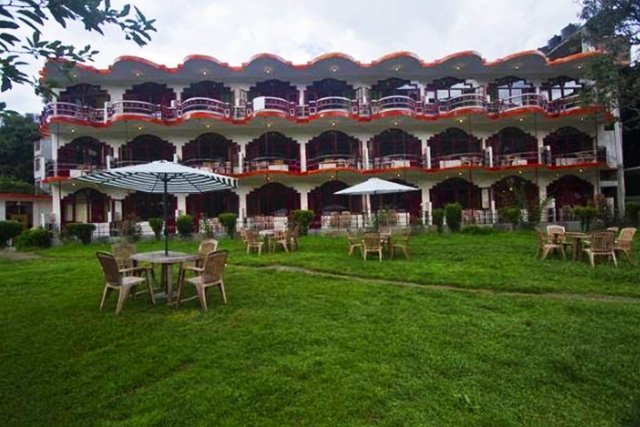 himanshu-resort-manali-01